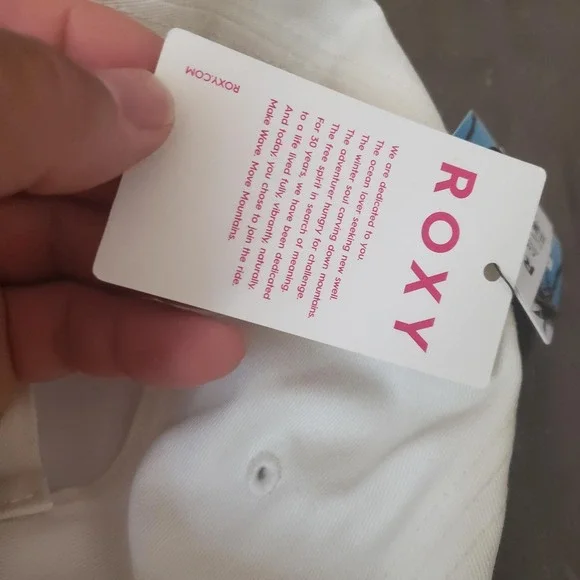 Roxy Hat Cap Strap Back‎ White Embroidered Logo Surf Beach Casual Womens Canvas - Picture 3 of 7